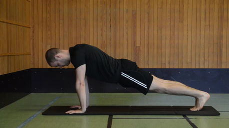 Corepass - Steg 2 - Plankan på raka armar